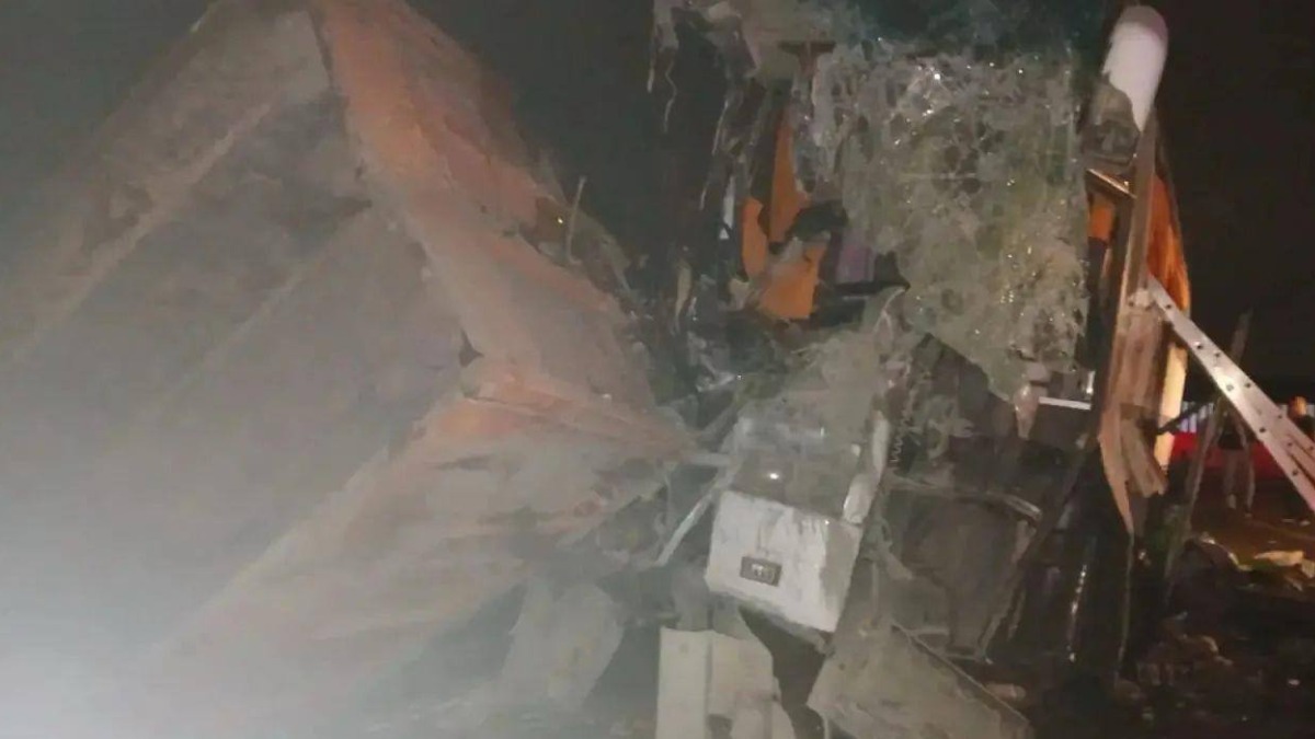 Пять человек погибли, еще 24 пострадали при ДТП с автобусом на Ставрополье