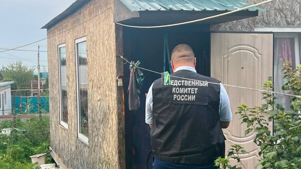 Подростка в Приморье задержали по подозрению в убийстве отца