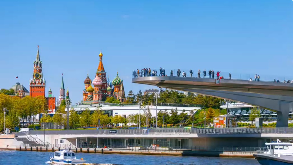 Собянин: Парк «Зарядье» стал символом современной Москвы