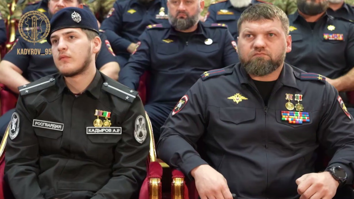 Адам Кадыров появился на публике с погонами лейтенанта полиции