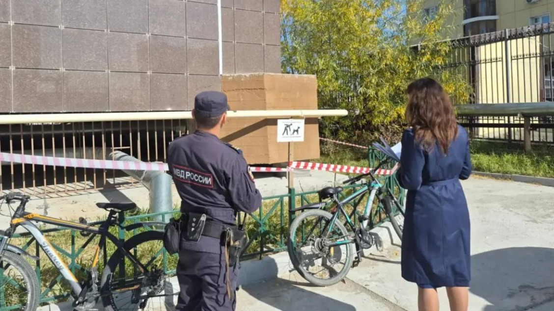 Семилетняя девочка погибла после падения с девятого этажа в Якутске