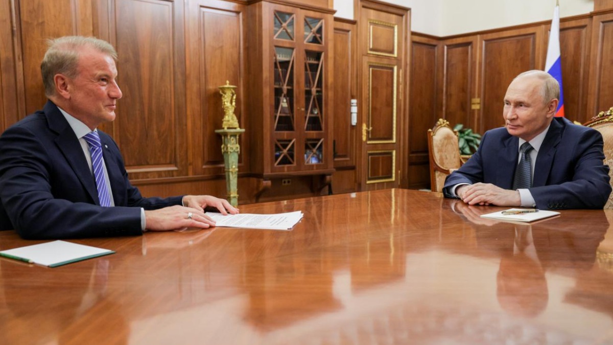Владимир Путин принял в Кремле председателя правления Сбербанка Германа Грефа