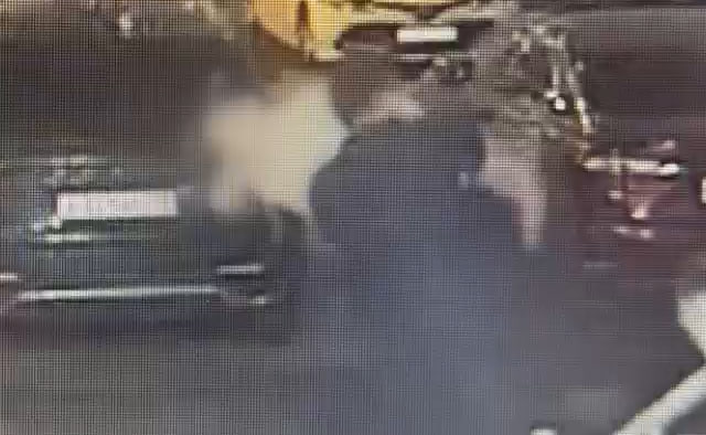 Мужчина угрожал убить сожительницу около дома на севере Москвы