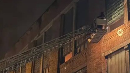 Пожар на складе с алкоголем и табаком в поселке Запрудня 12 октября