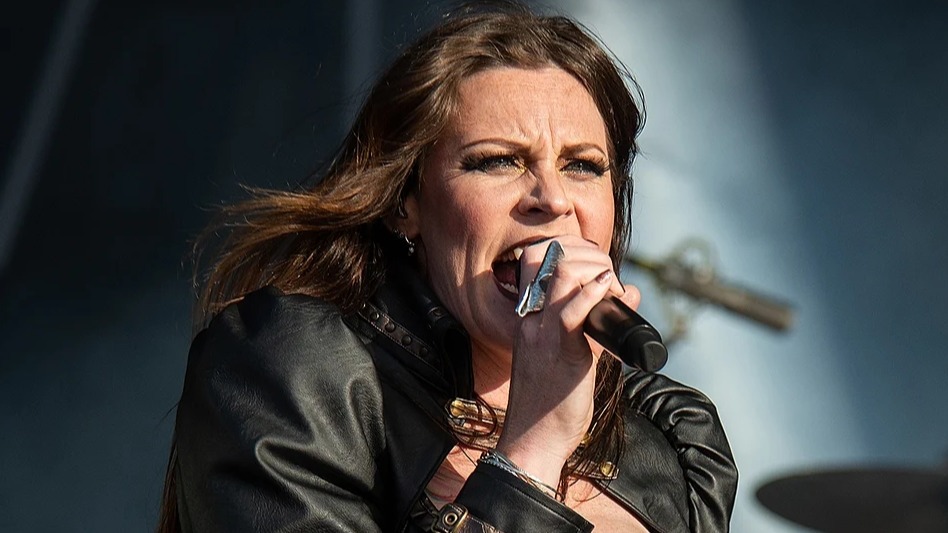 Финская рок-группа Nightwish сообщила об уходе вокалистки Флор Янсен