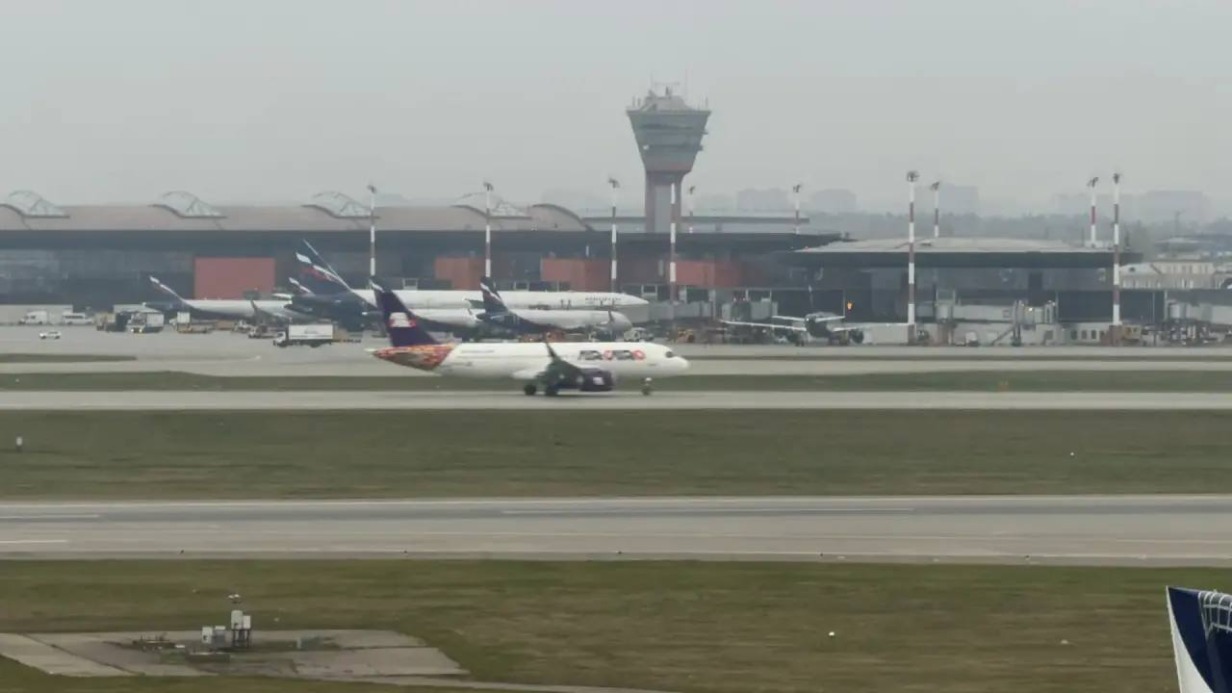 Борт Air Cairo вылетел в Хургаду из Шереметьева после задержки на двое суток