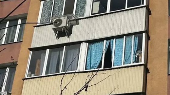 Мальчик выпал из окна дома в Некрасовке 19 октября: как отреагировали правоохранительные органы