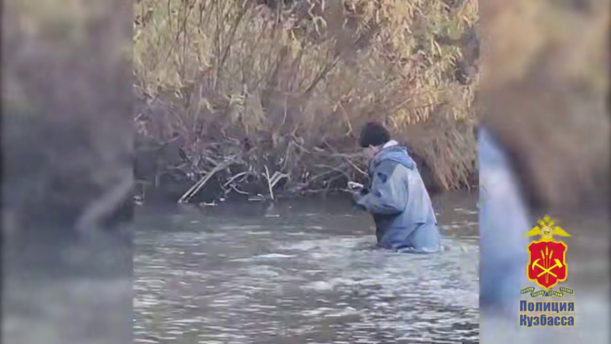 Пьяный водитель в Кузбассе перешел реку вброд, пытаясь скрыться от ГАИ