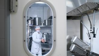 Работа становится ближе