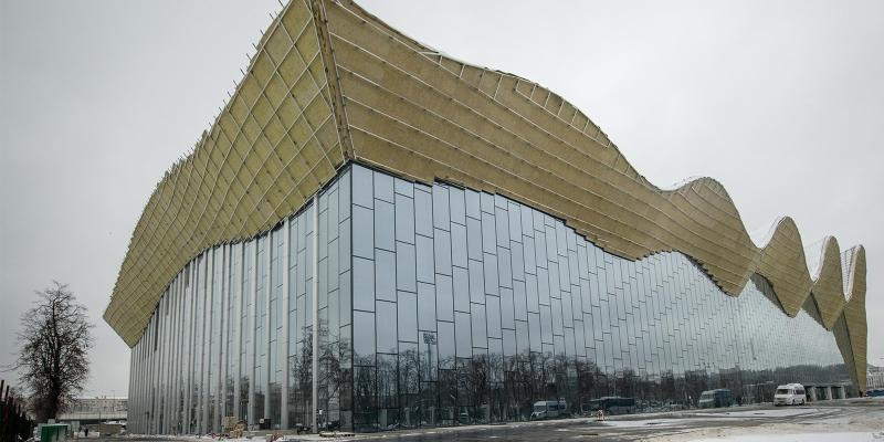 Пятиэтажное здание рассчитано на 4 тысячи посетителей