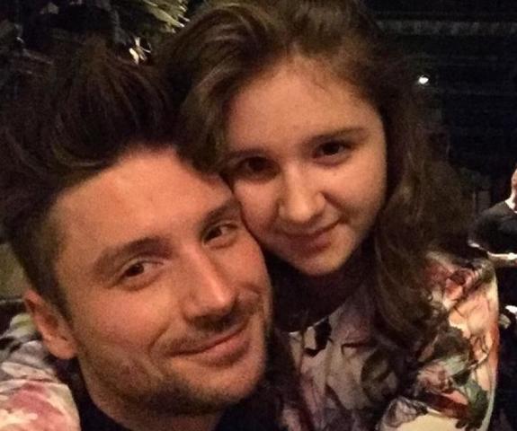 Сергей Лазарев трогательно поздравил племянницу с днем рождения