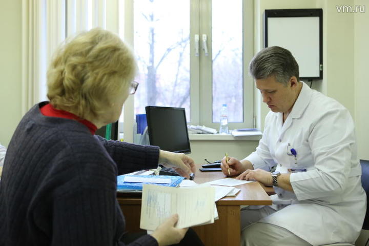 Боткинская больница. День открытых дверей. Онкодиспансеризация. На фото: доктор Греков Дмитрий