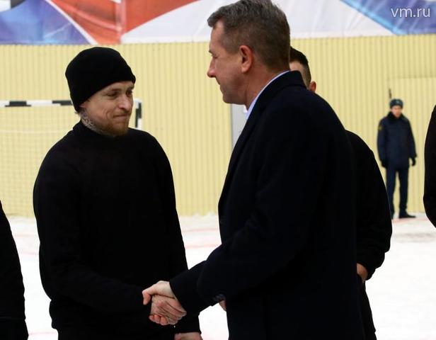 Заместитель директора ФСИН России Валерий Максименко и Павел Мамаев