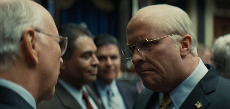 МакКей заведомо выстраивает линию повествования так, чтобы мы сомневались в том, как относиться к главному герою