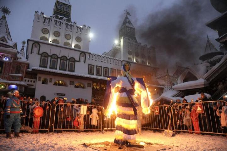 Сожжение чучела Масленицы 