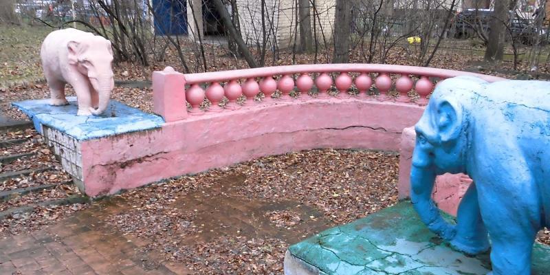 Скульптуры слонов внесены в реестр памятников