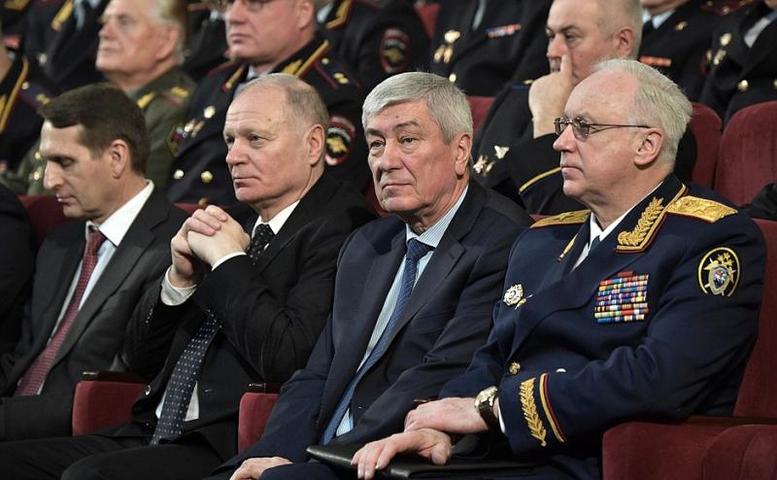 В прошедшем году сотрудники полиции уделяли большое внимание работе с общественными объединениями