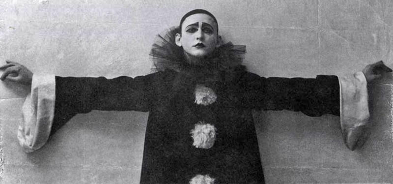 Вертинский в образе Пьеро. 1915 год