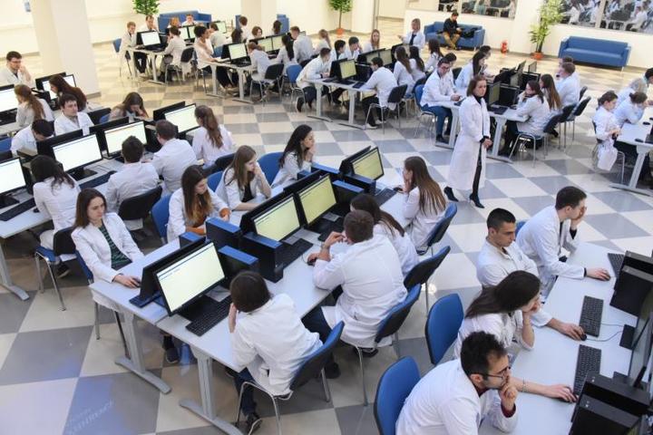 Сеченовский университет уделяет особое внимание проверке промежуточных и итоговых знаний своих студентов