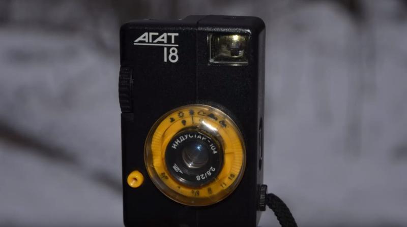 Белорусская крошка «Агат», позволявшая наснимать на одну стандартную пленку до 74 кадров