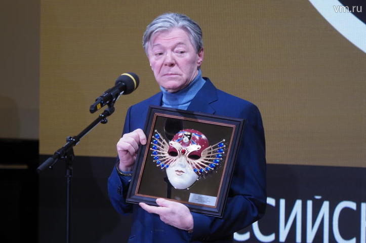  Актер Александр Збруев получил премию «Золотая маска» в номинации «За выдающийся вклад в развитие театрального искусства» 