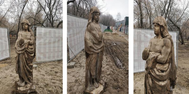 Однако доподлинно до сих пор неизвестно, когда скульптура появилась и кто ее автор