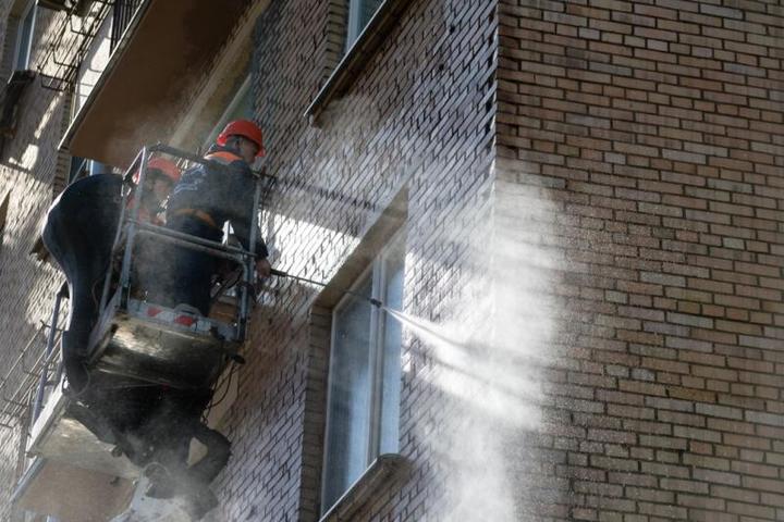 На улицах и в парках Москвы будут высажены тысячи новых деревьев и кустарников