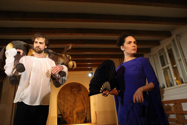 «Декамерон» — это рассказы людей, которым угрожает эпидемия чумы