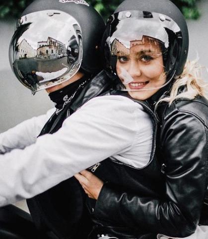 Можно прокатиться на свадьбу на «железном коне»